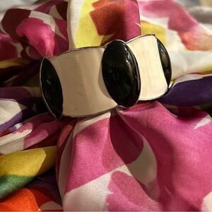 Vintage 80s Oversized Black and Cream Enamel Hinge Cuff Bracelet